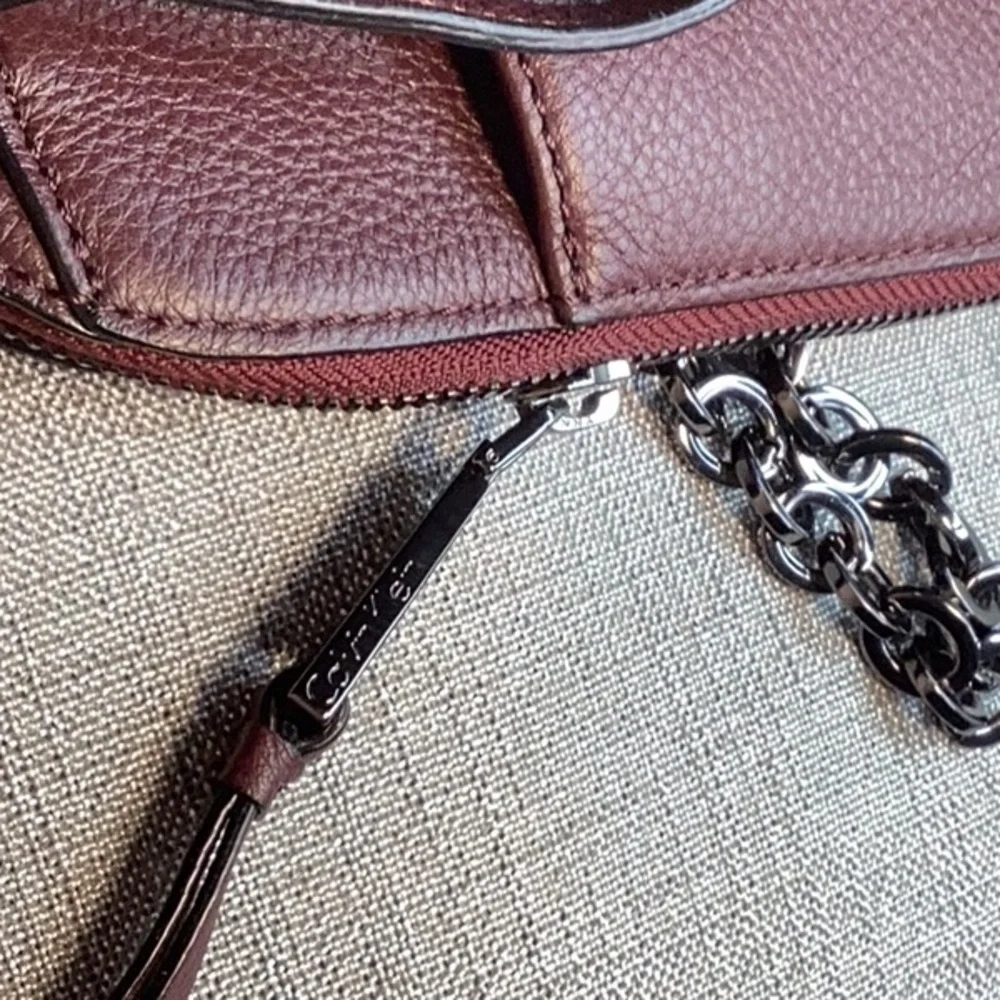 Calvin Klein leather backpack - Picture 10 of 16
